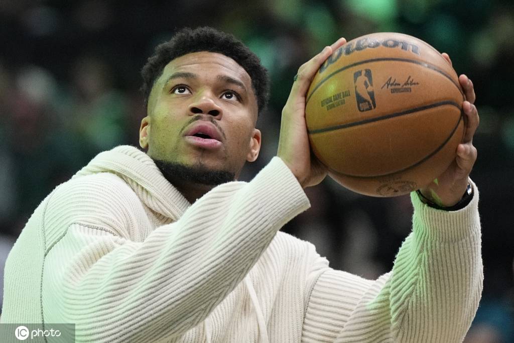 曝雄鹿欲安排字母哥赛季报销遭拒 双方产生分歧